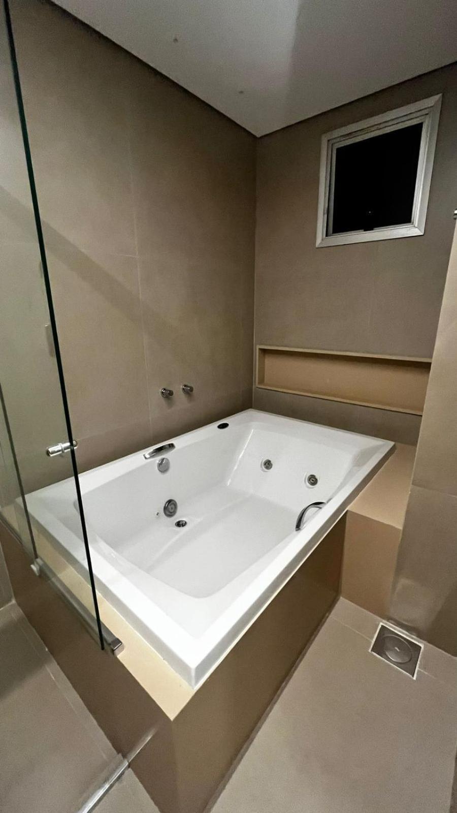 Amsterdam 4* Montes Claros