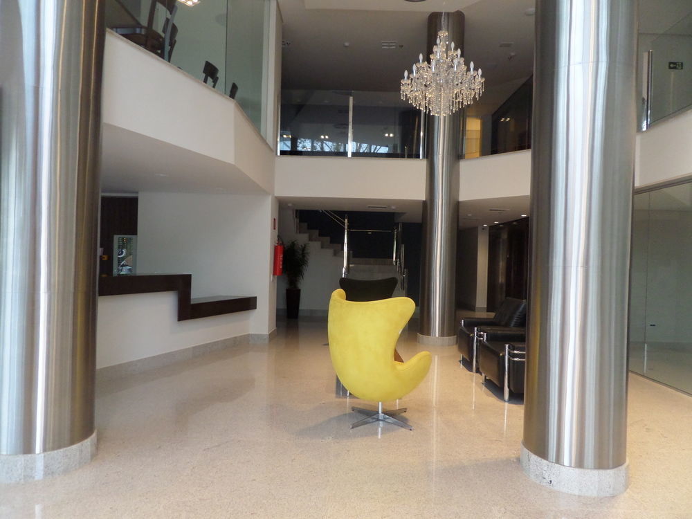 Amsterdam Hotel Montes Claros