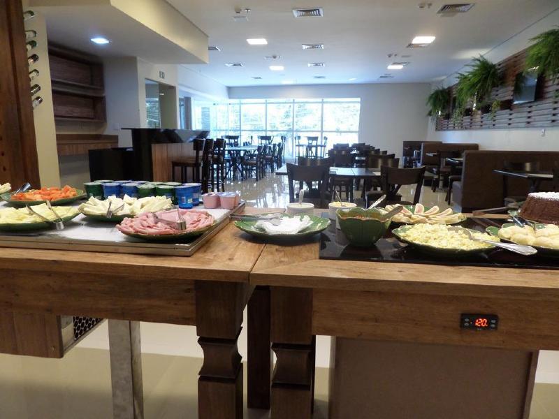 Hotel Amsterdam Montes Claros