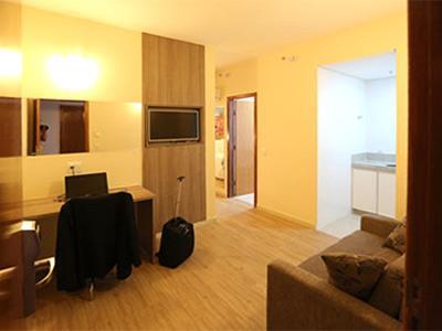 Amsterdam 4*